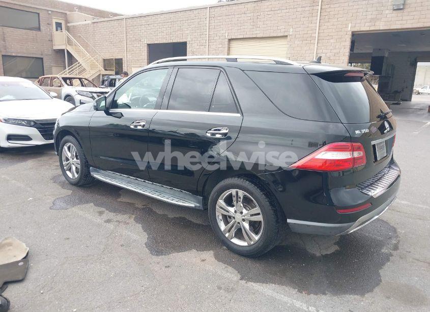 Photo 3 of 2013 Mercedes-benz Ml 350 (VIN 4JGDA5JB6DA160049)