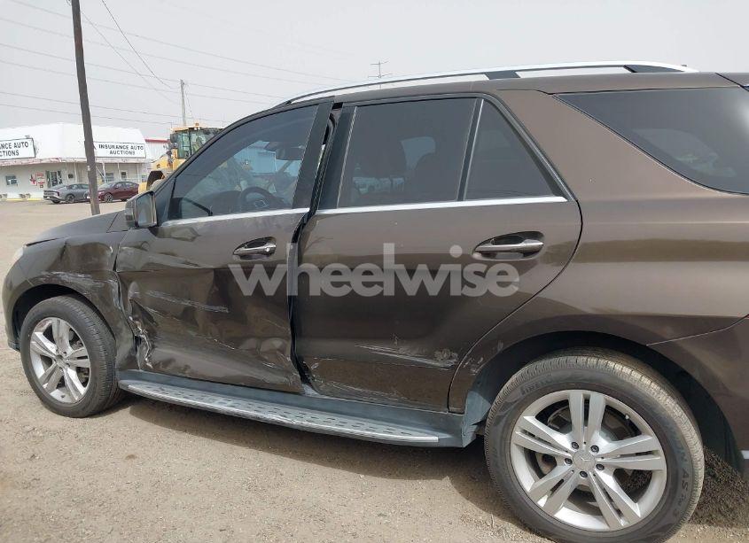 Photo 14 of 2013 Mercedes-benz Ml 350 (VIN 4JGDA5JB6DA162951)