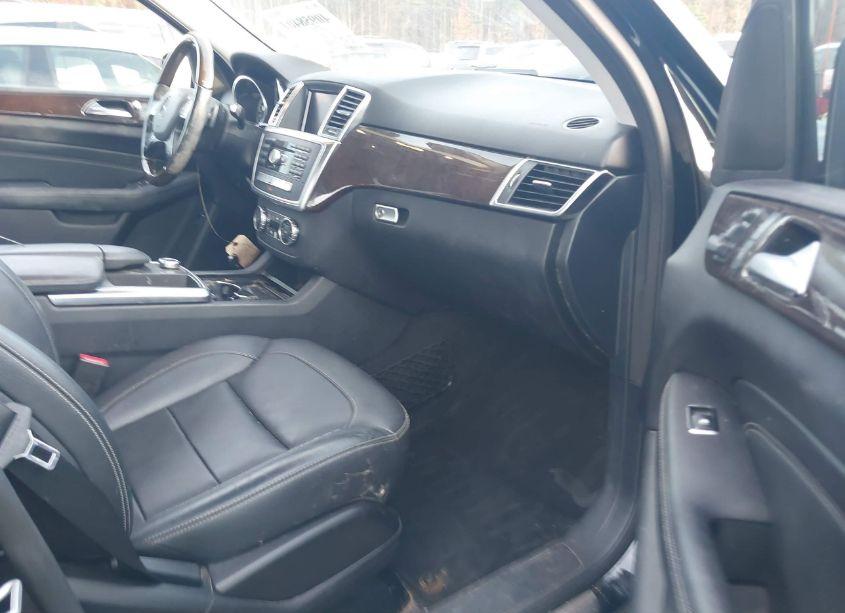 Photo 5 of 2015 Mercedes-benz Ml 350 (VIN 4JGDA5JB6FA489501)