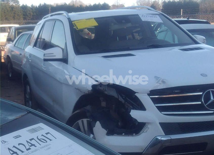 2015 Mercedes-benz Ml 350 (VIN 4JGDA5JB6FA521959) main photo