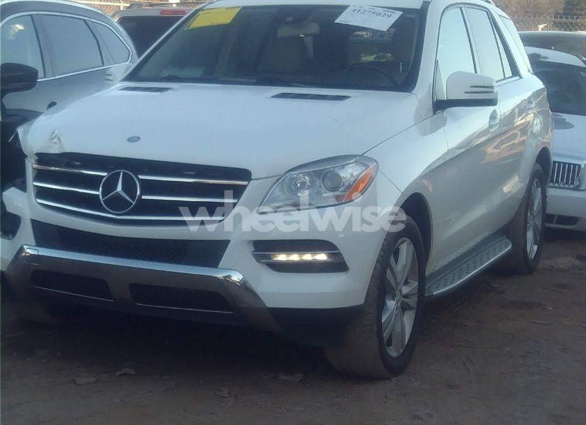 Photo 2 of 2015 Mercedes-benz Ml 350 (VIN 4JGDA5JB6FA521959)