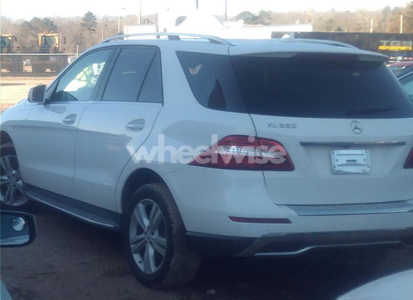 Photo 3 of 2015 Mercedes-benz Ml 350 (VIN 4JGDA5JB6FA521959)