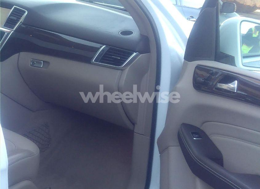 Photo 5 of 2015 Mercedes-benz Ml 350 (VIN 4JGDA5JB6FA521959)