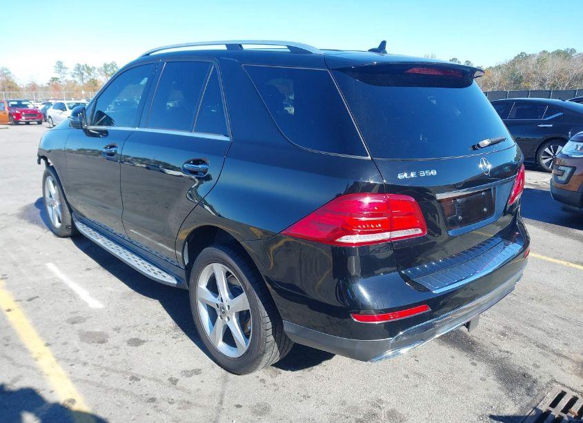 Photo 3 of 2018 Mercedes-benz Gle 350 (VIN 4JGDA5JB6JB058787)