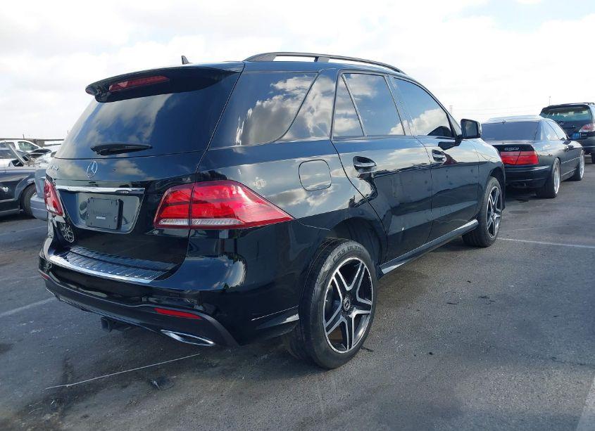 Photo 4 of 2017 Mercedes-benz Gle 350 (VIN 4JGDA5JB7HA960509)