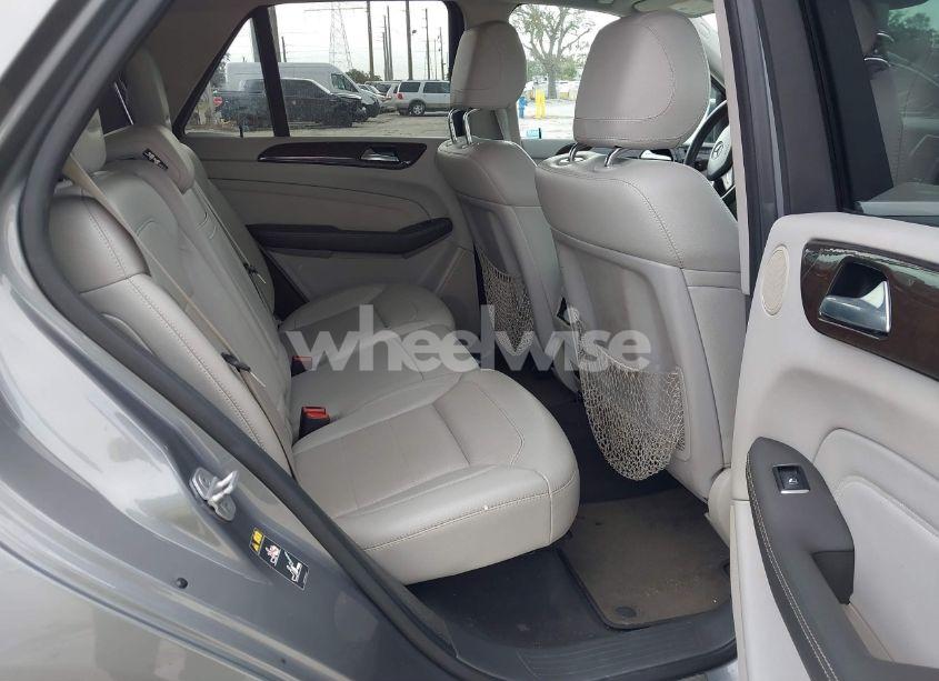 Photo 8 of 2013 Mercedes-benz Ml 350 (VIN 4JGDA5JB8DA135704)