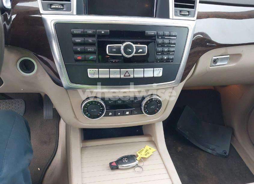 Photo 11 of 2013 Mercedes-benz Ml 350 (VIN 4JGDA5JB8DA208232)