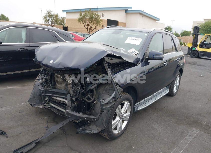 Photo 2 of 2013 Mercedes-benz Ml 350 (VIN 4JGDA5JB8DA208232)