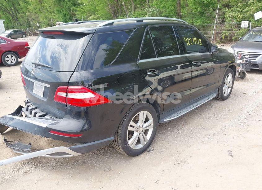 Photo 4 of 2013 Mercedes-benz Ml 350 (VIN 4JGDA5JB8DA259939)