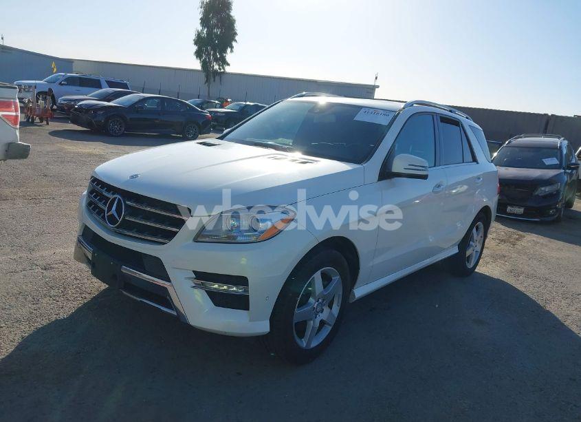 Photo 2 of 2014 Mercedes-benz Ml 350 (VIN 4JGDA5JB8EA351764)