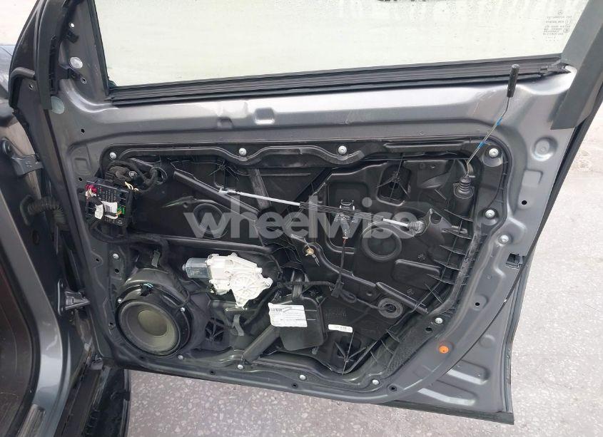 Photo 21 of 2016 Mercedes-benz Gle 350 (VIN 4JGDA5JB8GA673307)