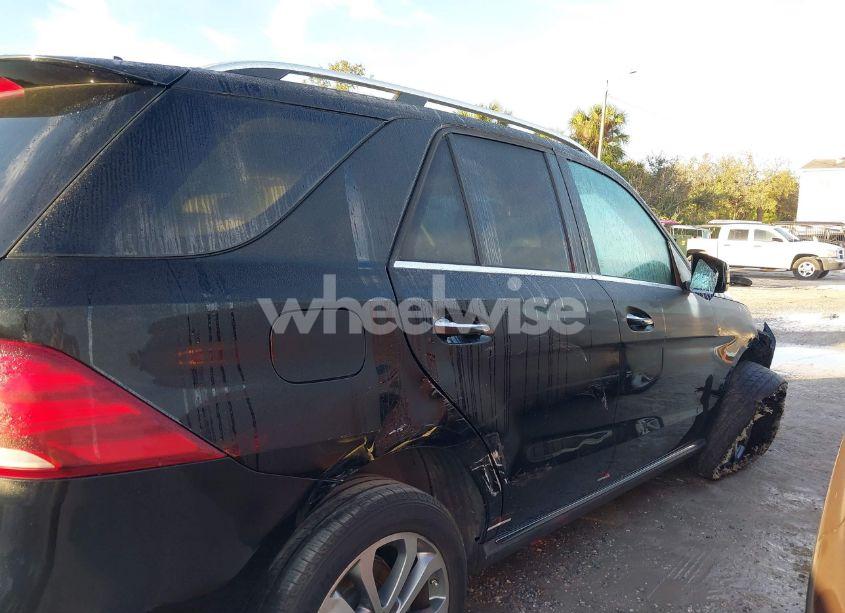 Photo 13 of 2016 Mercedes-benz Gle 350 (VIN 4JGDA5JB8GA774816)