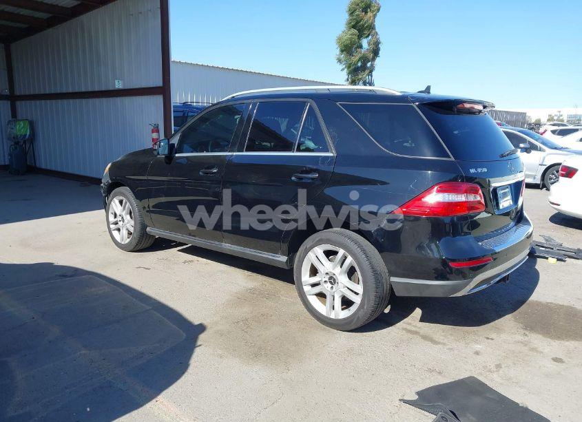 Photo 3 of 2013 Mercedes-benz Ml 350 (VIN 4JGDA5JB9DA130785)