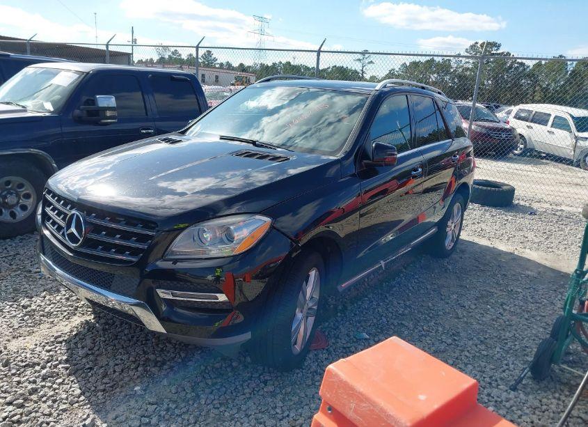 Photo 2 of 2013 Mercedes-benz Ml 350 (VIN 4JGDA5JB9DA205825)