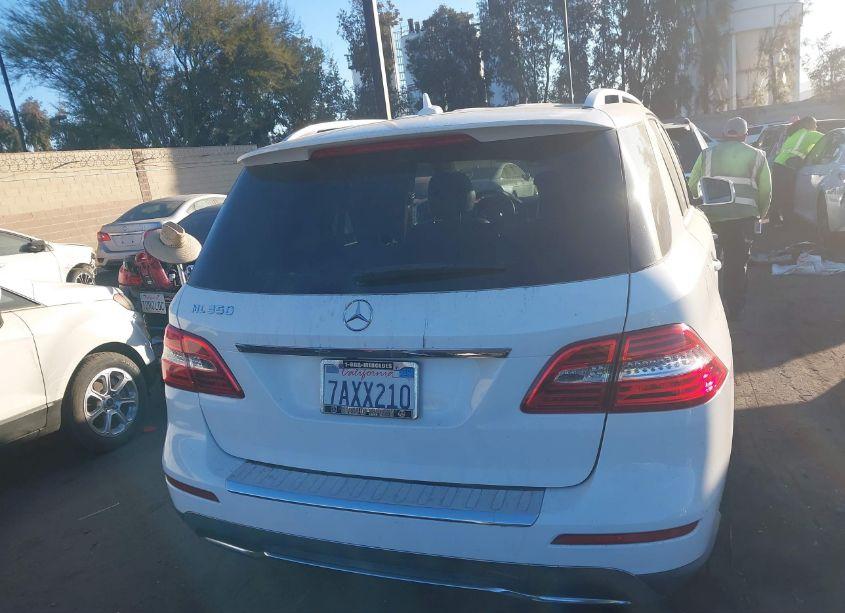 Photo 17 of 2014 Mercedes-benz Ml 350 (VIN 4JGDA5JB9EA326128)