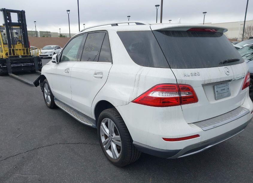 Photo 3 of 2014 Mercedes-benz Ml 350 (VIN 4JGDA5JB9EA326128)
