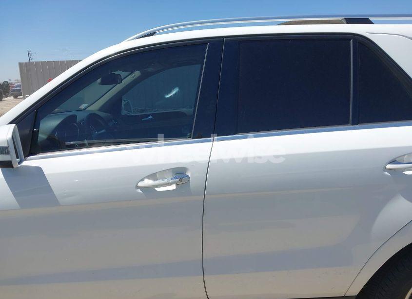 Photo 14 of 2014 Mercedes-benz Ml 350 (VIN 4JGDA5JB9EA345780)