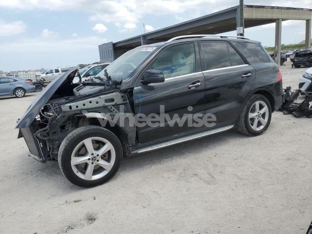 Photo 9 of 2018 MERCEDES-BENZ GLE 350 N/A (VIN 4JGDA5JBXJB130400)