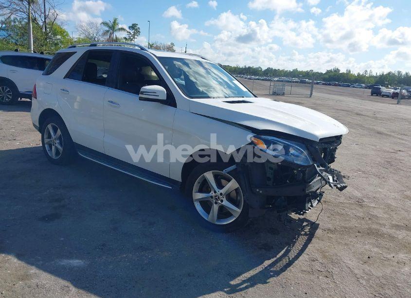 2018 Mercedes-benz Gle 350 (VIN 4JGDA5JBXJB144670) main photo