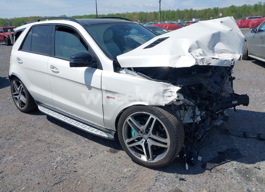 2018 Mercedes-benz Amg GLE 43 4MATIC (VIN 4JGDA6EB0JB035179) main photo