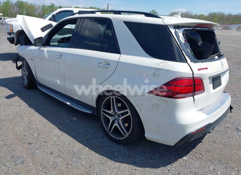 Photo 3 of 2018 Mercedes-benz Amg GLE 43 4MATIC (VIN 4JGDA6EB0JB035179)