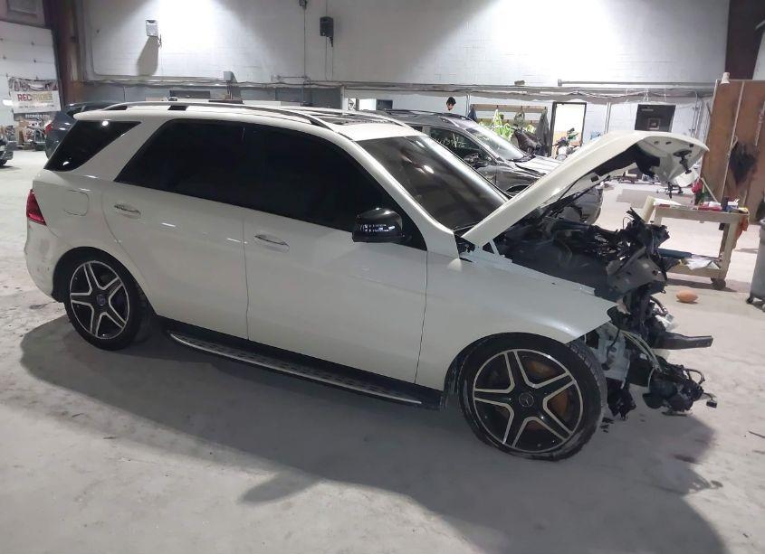 2018 Mercedes-benz Amg GLE 43 4MATIC (VIN 4JGDA6EB5JB156046) main photo