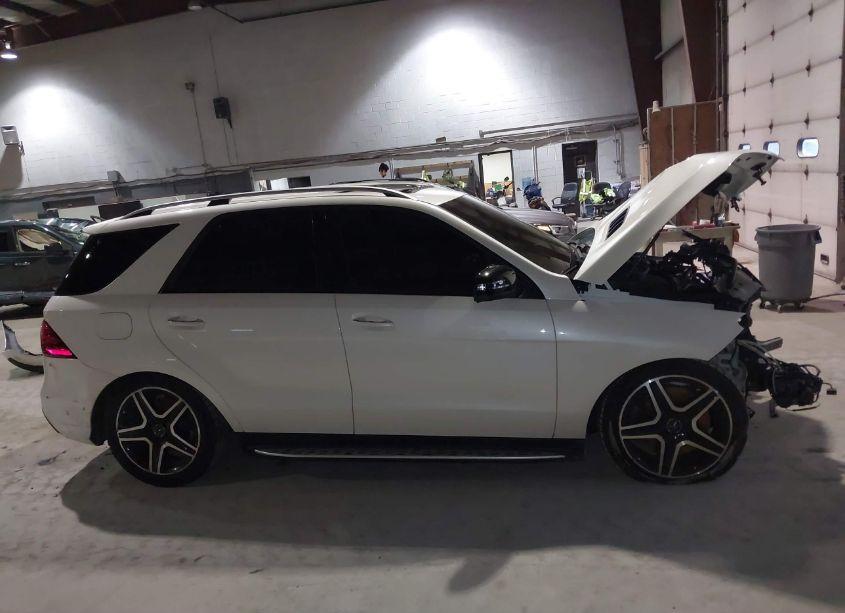 Photo 13 of 2018 Mercedes-benz Amg GLE 43 4MATIC (VIN 4JGDA6EB5JB156046)