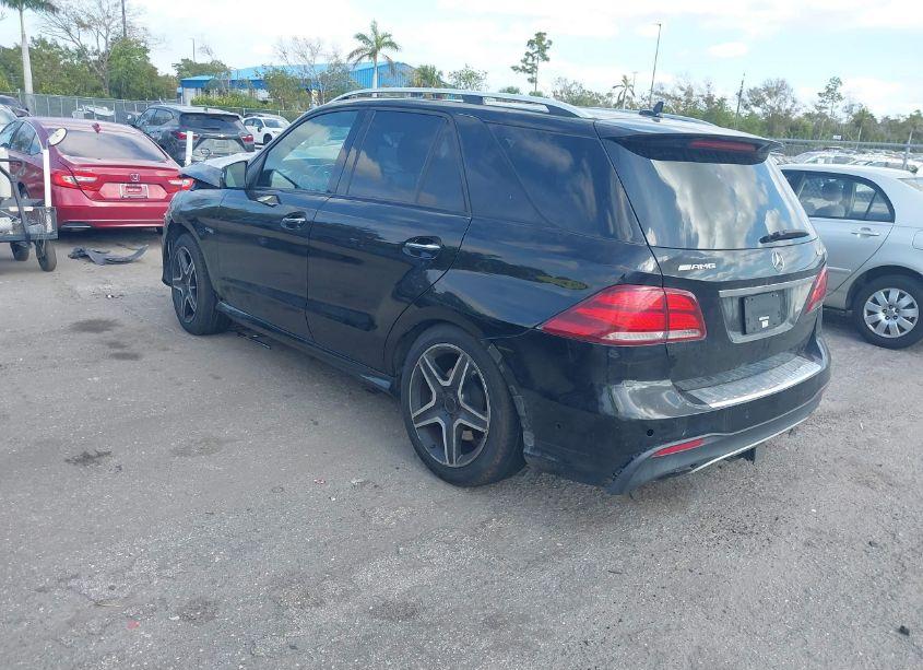 Photo 3 of 2018 Mercedes-benz Amg GLE 43 4MATIC (VIN 4JGDA6EB6JB048549)