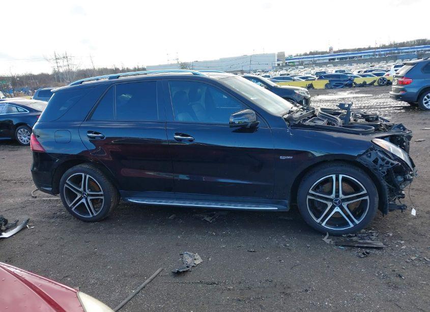 Photo 14 of 2018 Mercedes-benz Amg GLE 43 4MATIC (VIN 4JGDA6EBXJA995583)