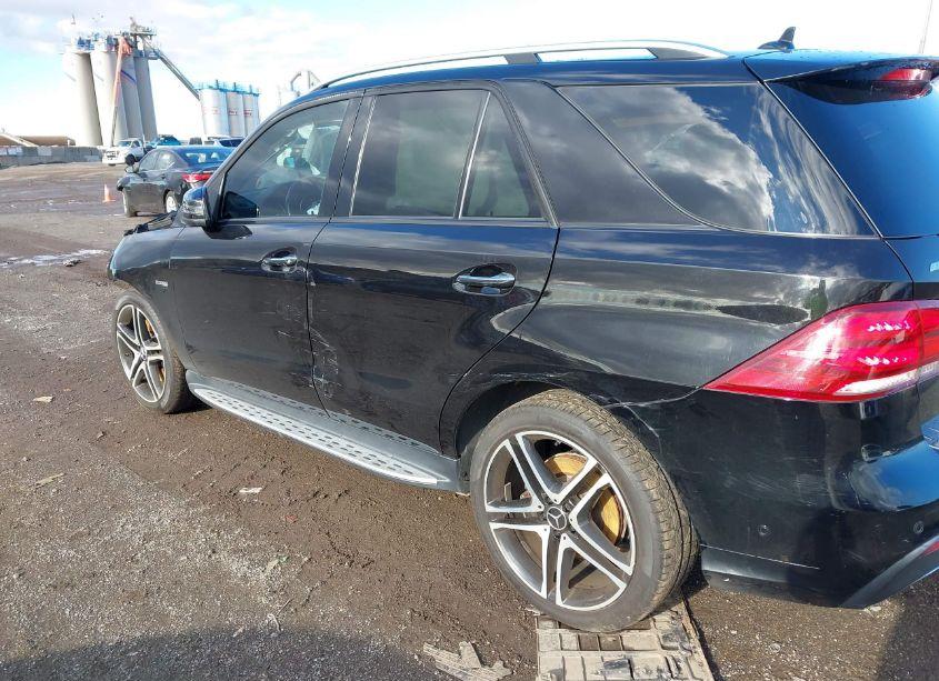 Photo 19 of 2018 Mercedes-benz Amg GLE 43 4MATIC (VIN 4JGDA6EBXJA995583)