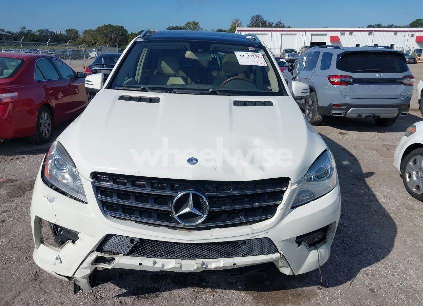 Photo 13 of 2012 Mercedes-benz Ml 550 4MATIC (VIN 4JGDA7DB2CA091429)