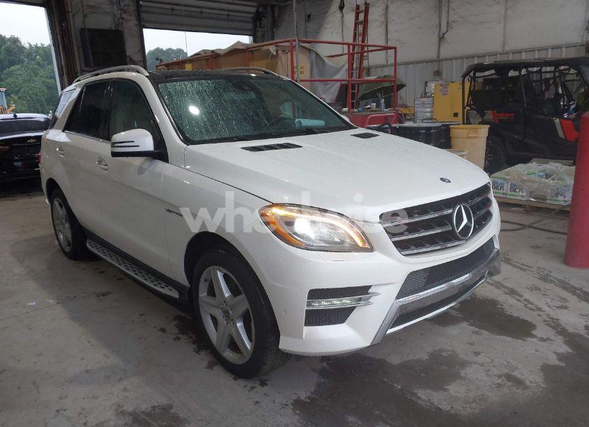 Photo 13 of 2013 Mercedes-benz Ml 550 4MATIC (VIN 4JGDA7DB3DA165765)