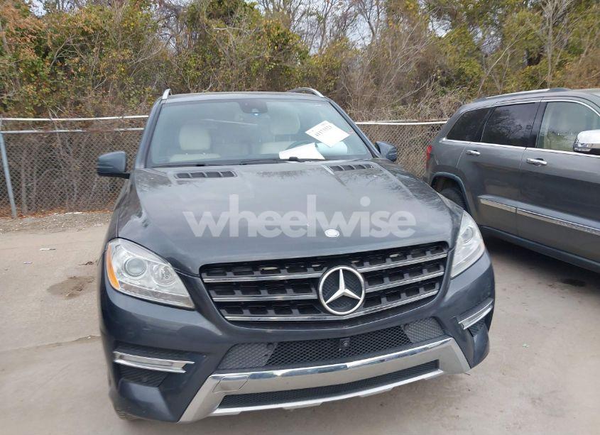 Photo 12 of 2014 Mercedes-benz Ml 550 4MATIC (VIN 4JGDA7DB8EA335507)