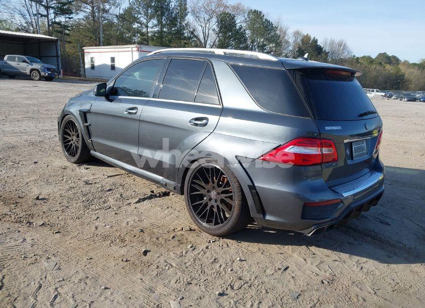 Photo 3 of 2012 Mercedes-benz Ml 63 AMG 4MATIC (VIN 4JGDA7EB0CA033186)