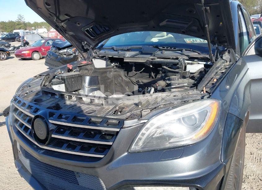 Photo 6 of 2012 Mercedes-benz Ml 63 AMG 4MATIC (VIN 4JGDA7EB0CA033186)