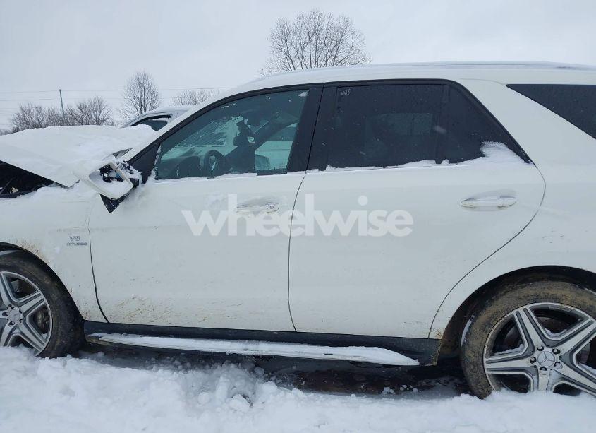 Photo 14 of 2014 Mercedes-benz Ml 63 AMG 4MATIC (VIN 4JGDA7EB3EA298400)