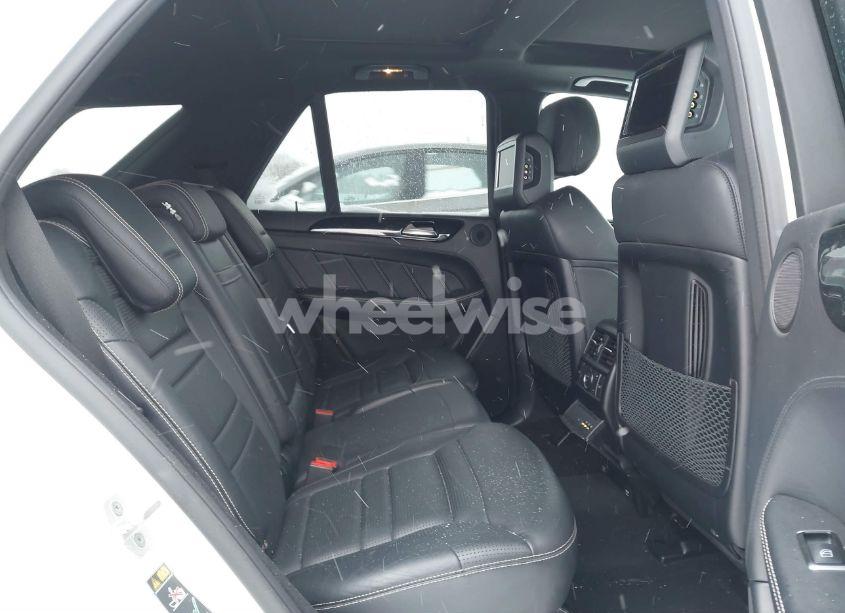 Photo 8 of 2014 Mercedes-benz Ml 63 AMG 4MATIC (VIN 4JGDA7EB3EA298400)