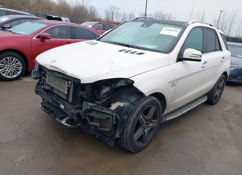 Photo 2 of 2014 Mercedes-benz Ml 63 AMG 4MATIC (VIN 4JGDA7EB3EA343304)