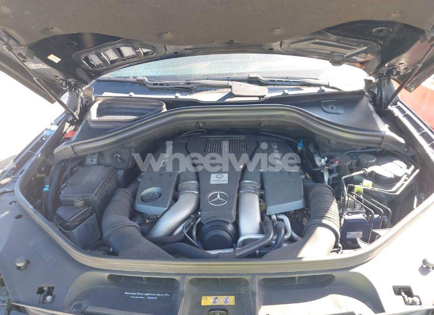 Photo 10 of 2014 Mercedes-benz Ml63amg N/A (VIN 4JGDA7EB5EA382539)