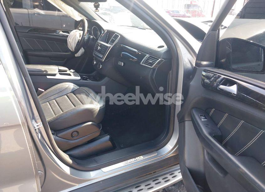 Photo 5 of 2013 Mercedes-benz Ml 63 AMG 4MATIC (VIN 4JGDA7EB9DA155725)