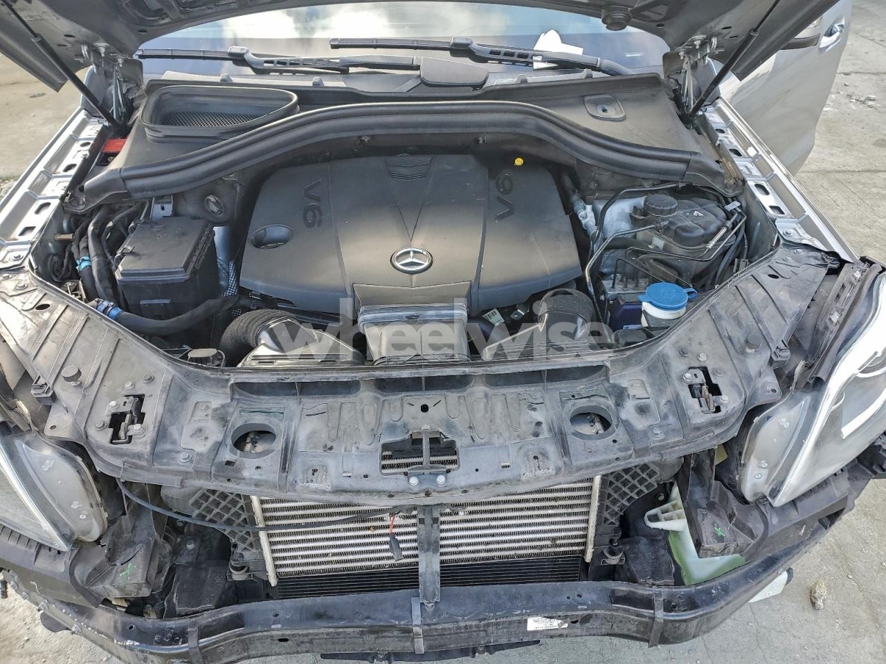 Photo 12 of 2015 MERCEDES-BENZ GL 350 BLUETEC (VIN 4JGDF2EE8FA579480)