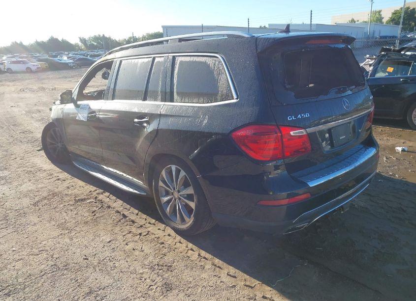 Photo 3 of 2015 Mercedes-benz Gl 450 4MATIC (VIN 4JGDF6EE0FA605285)