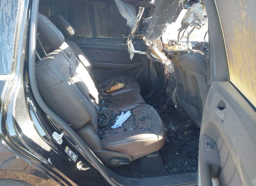 Photo 8 of 2015 Mercedes-benz Gl 450 4MATIC (VIN 4JGDF6EE0FA605285)