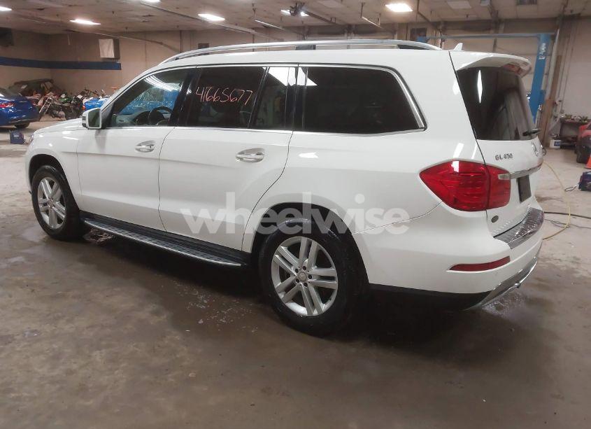 Photo 3 of 2015 Mercedes-benz Gl 450 4MATIC (VIN 4JGDF6EE1FA594748)