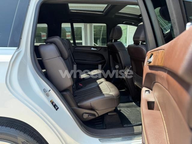 Photo 6 of 2018 MERCEDES-BENZ GLS 450 4MATIC N/A (VIN 4JGDF6EE1JB153365)