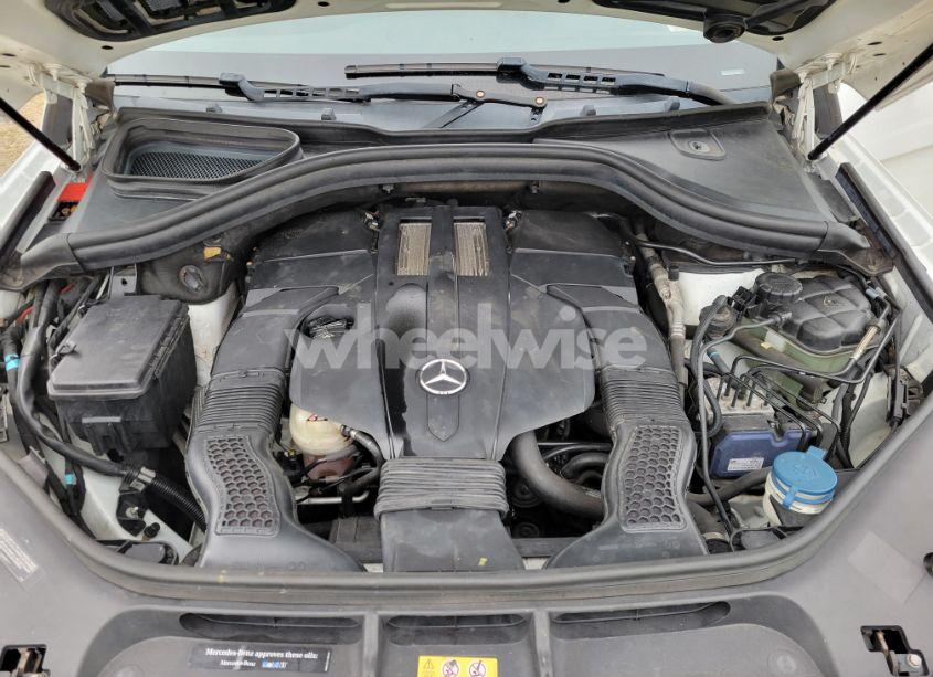 Photo 10 of 2015 Mercedes-benz Gl (VIN 4JGDF6EE2FA517080)