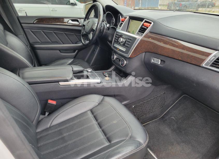 Photo 5 of 2015 Mercedes-benz Gl (VIN 4JGDF6EE2FA517080)