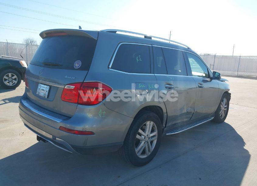 Photo 4 of 2015 Mercedes-benz Gl 450 4MATIC (VIN 4JGDF6EE2FA517662)