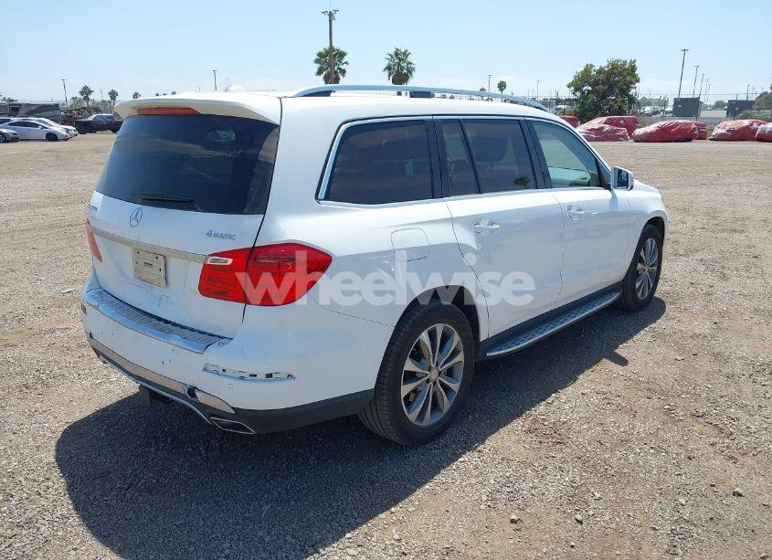 Photo 4 of 2015 Mercedes-benz Gl 450 4MATIC (VIN 4JGDF6EE2FA560706)