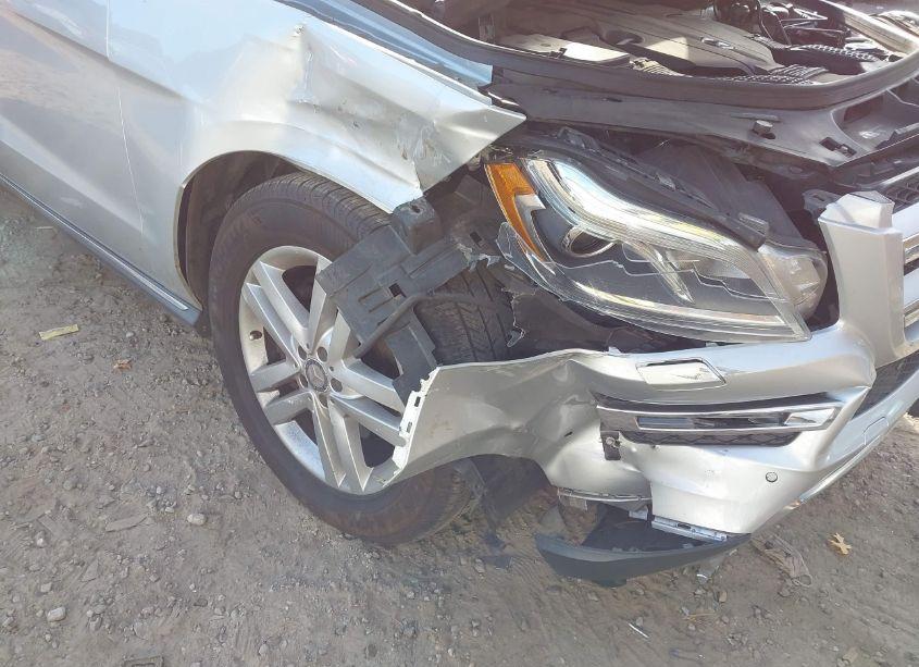 Photo 6 of 2016 Mercedes-benz Gl 450 4MATIC (VIN 4JGDF6EE2GA638614)